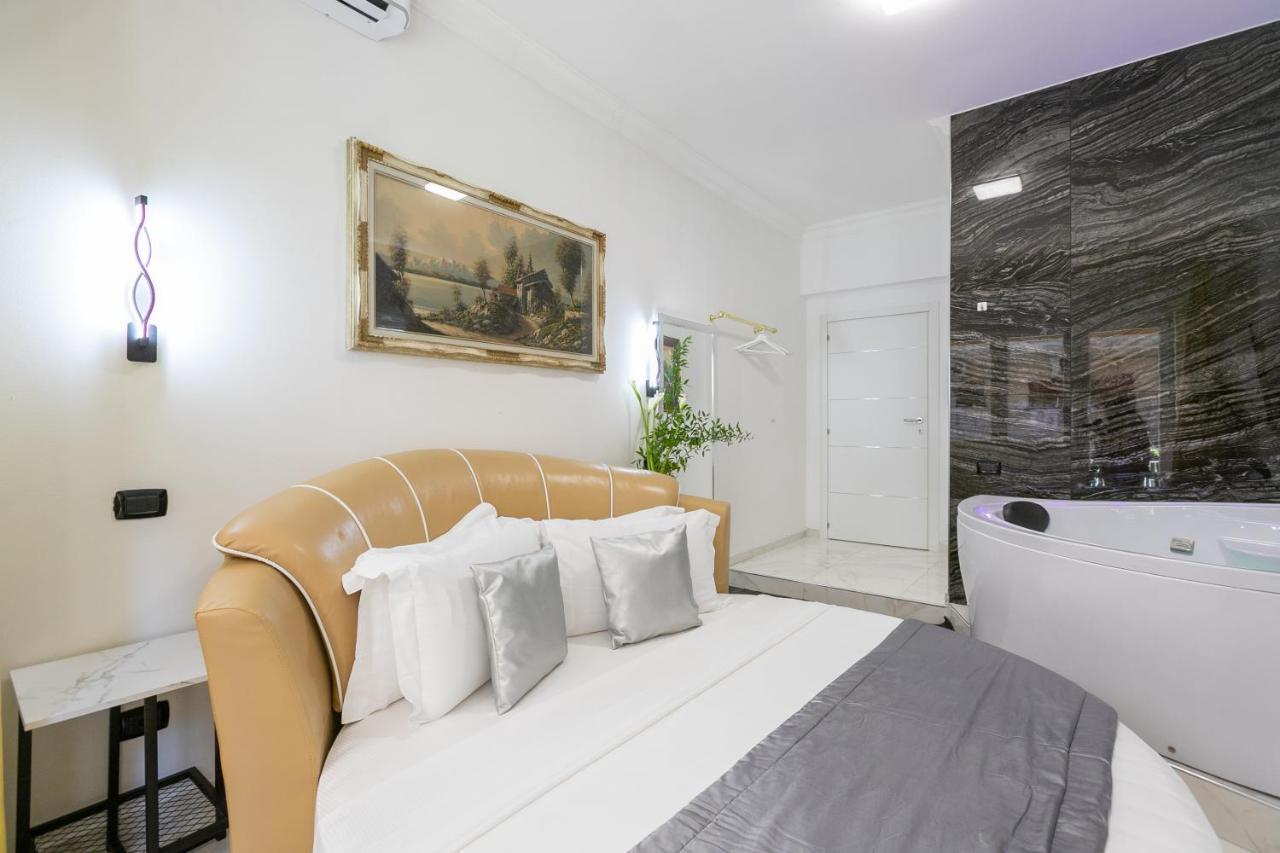 Gregorio Vii Luxury San Damaso Hotel 2*